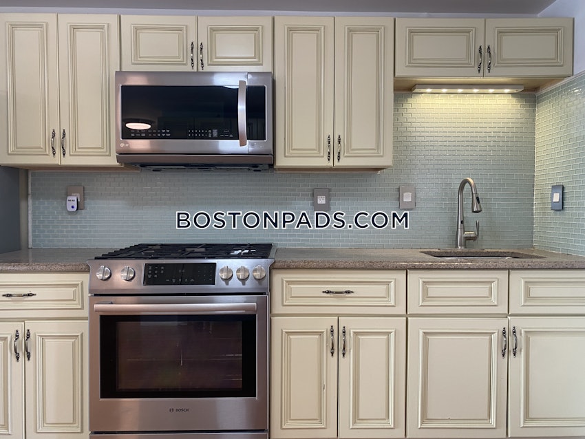 BOSTON - SOUTH BOSTON - ANDREW SQUARE - 3 Beds, 2 Baths - Image 33