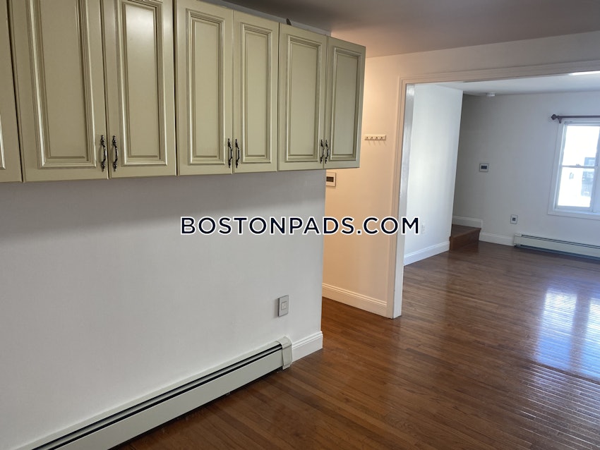 BOSTON - SOUTH BOSTON - ANDREW SQUARE - 3 Beds, 2 Baths - Image 24
