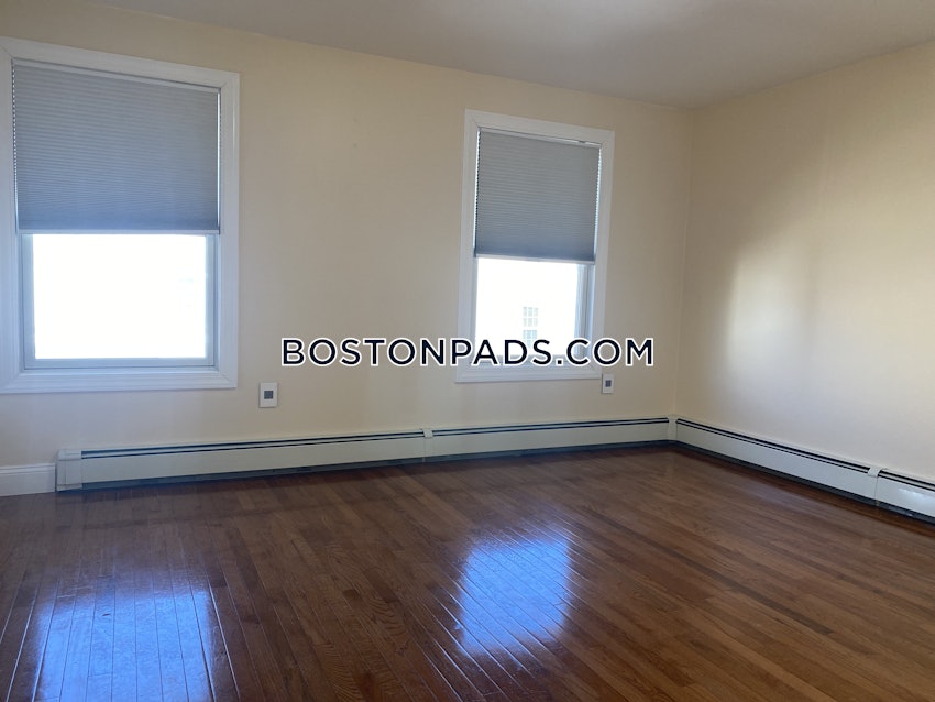 BOSTON - SOUTH BOSTON - ANDREW SQUARE - 3 Beds, 2 Baths - Image 17