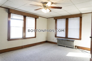 Boston - 3 Beds, 1 Baths