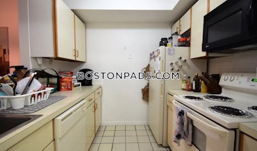 Boston - 3 Beds, 2 Baths