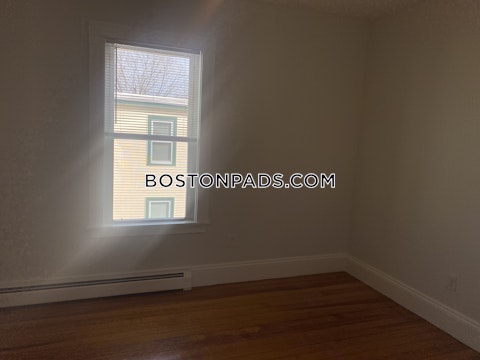 Romsey St. Boston photo 12