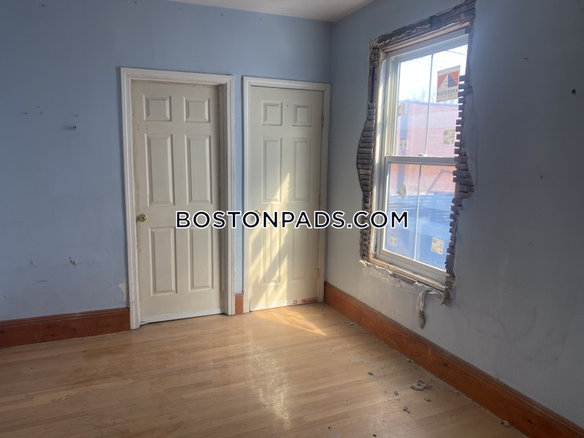 BOSTON - DORCHESTER - SAVIN HILL - 3 Beds, 1 Bath - Image 5