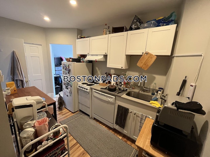 north-end-15-beds-1-bath-boston-2810-8003564 