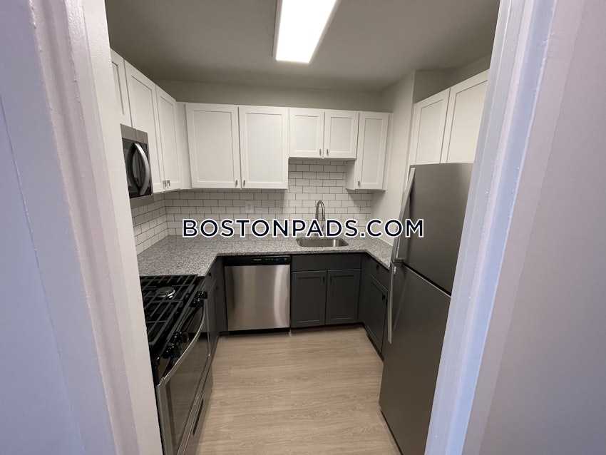 BOSTON - MISSION HILL - 2 Beds, 1.5 Baths - Image 15