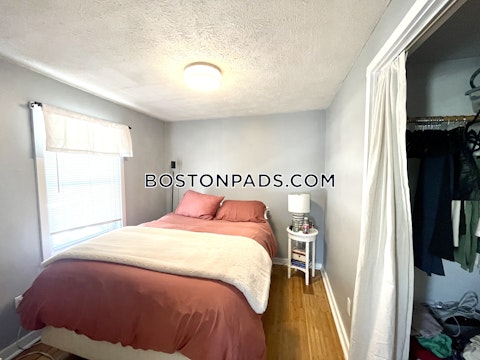 E 3rd St. Boston photo 15