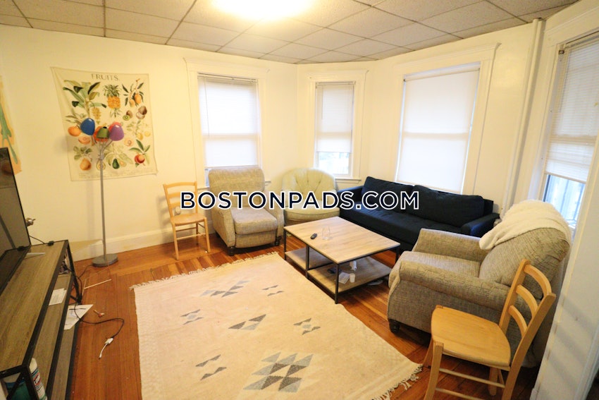 BOSTON - ALLSTON - 4 Beds, 1 Bath - Image 5