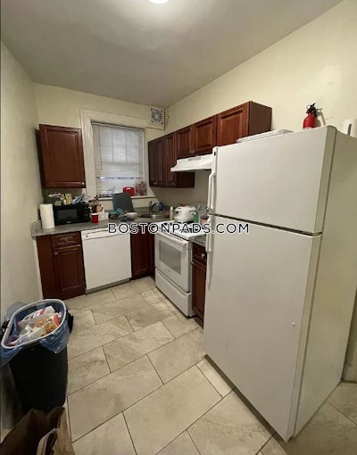 Brookline Apartment for rent 2 Bedrooms 1 Bath  Coolidge Corner - $3,600 No Fee