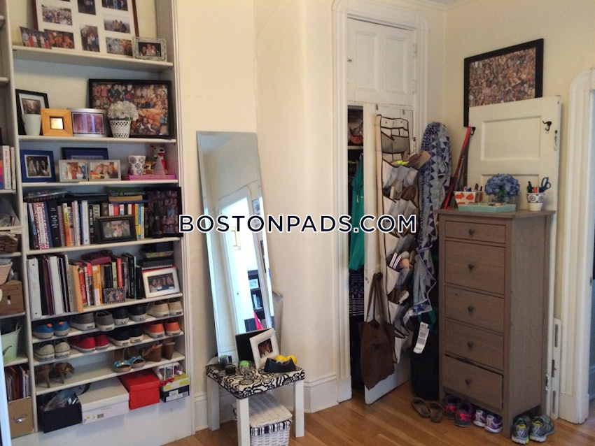 BOSTON - BEACON HILL - 3 Beds, 1 Bath - Image 8