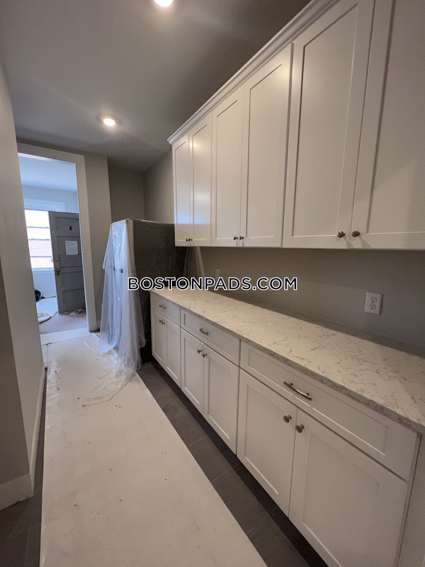 BOSTON - ALLSTON - 3 Beds, 2 Baths - Image 9