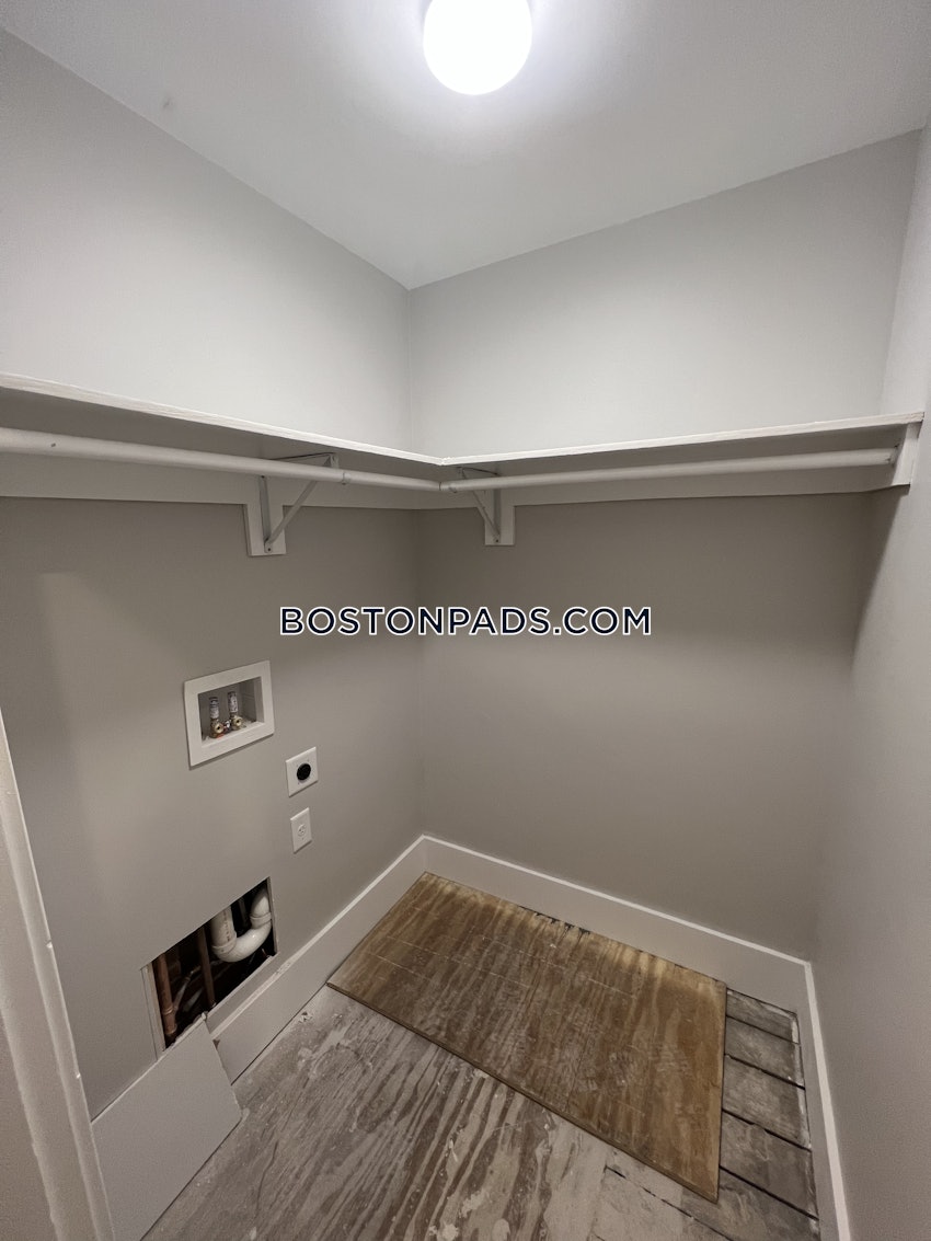 BOSTON - ALLSTON - 3 Beds, 2 Baths - Image 17