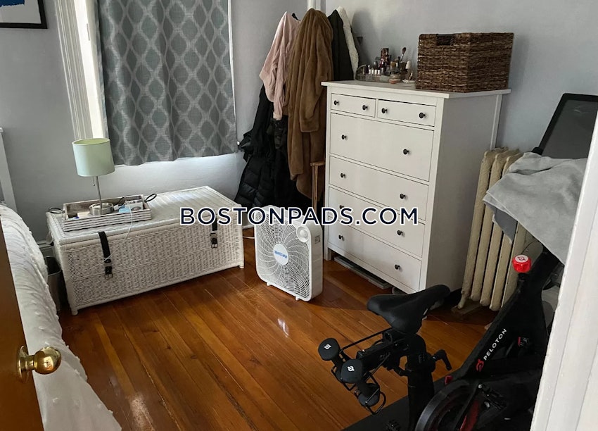 BOSTON - BEACON HILL - 1 Bed, 1 Bath - Image 5