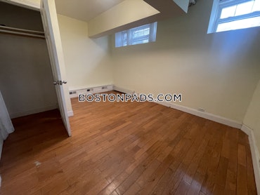 Boston - 2 Beds, 1 Baths