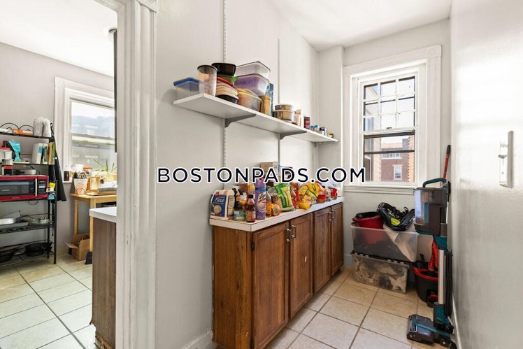 Glenville Ave., Boston