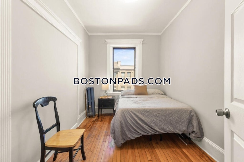 BOSTON - ALLSTON - 4 Beds, 2 Baths - Image 17