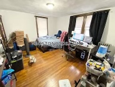 Boston - 3 Beds, 1 Baths