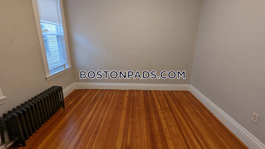 BOSTON - DORCHESTER - BLUE HILL AVENUE - 4 Beds, 1 Bath - Image 5