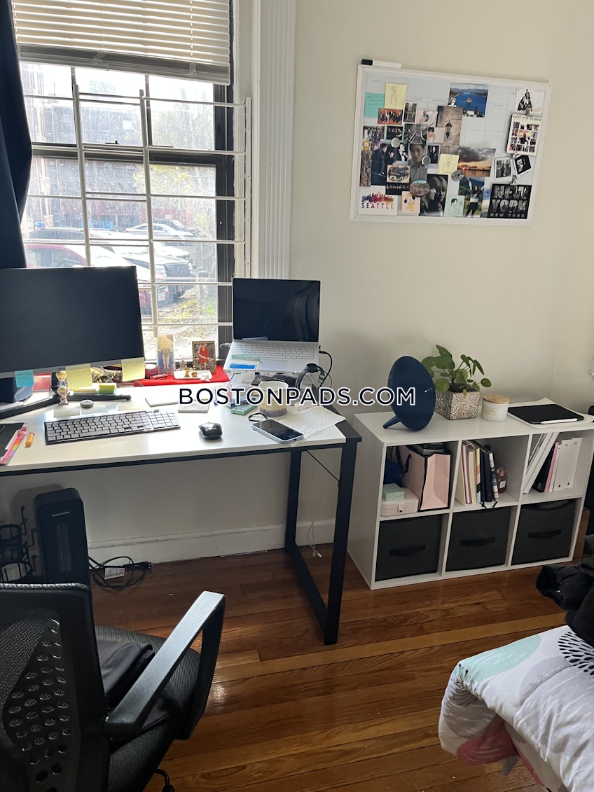 Boston - $2,750+ /month
