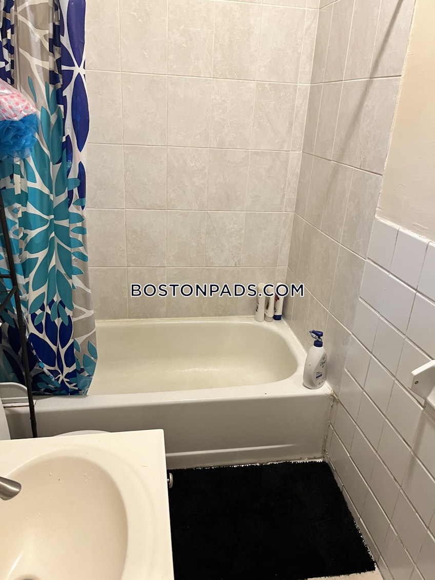 Boston - $2,750+ /month