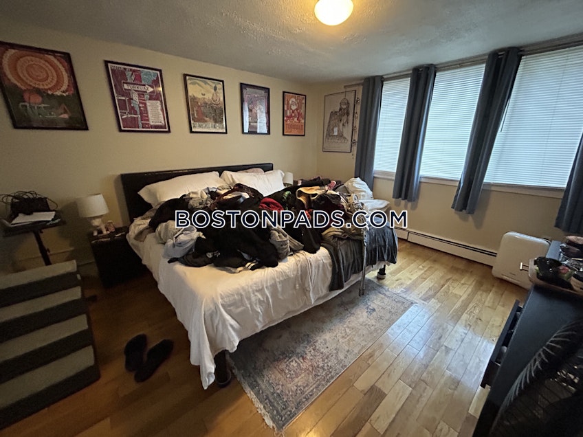 Boston - $2,450+ /month