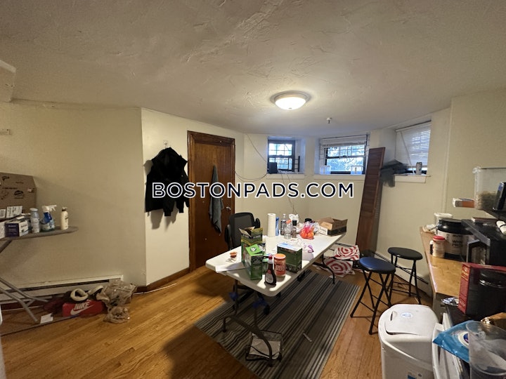 fenwaykenmore-apartment-for-rent-2-bedrooms-1-bath-boston-3200-8016438 