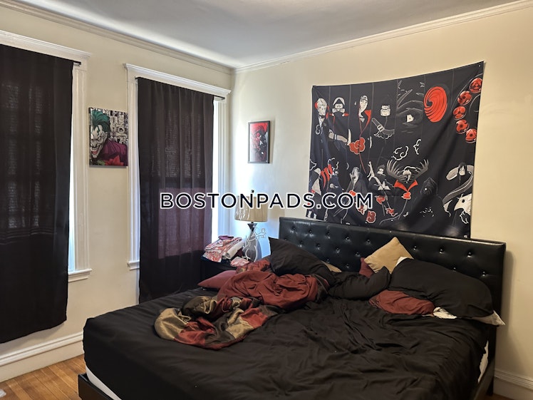 Washington St., Malden