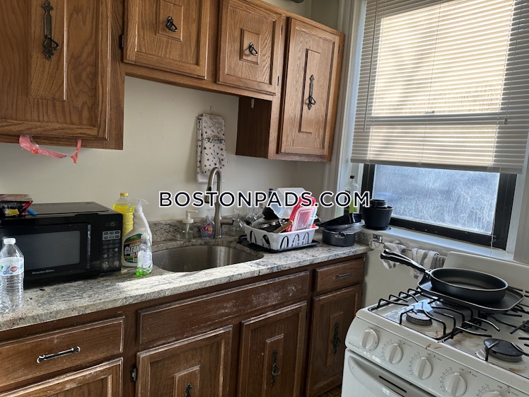 Washington St., Malden