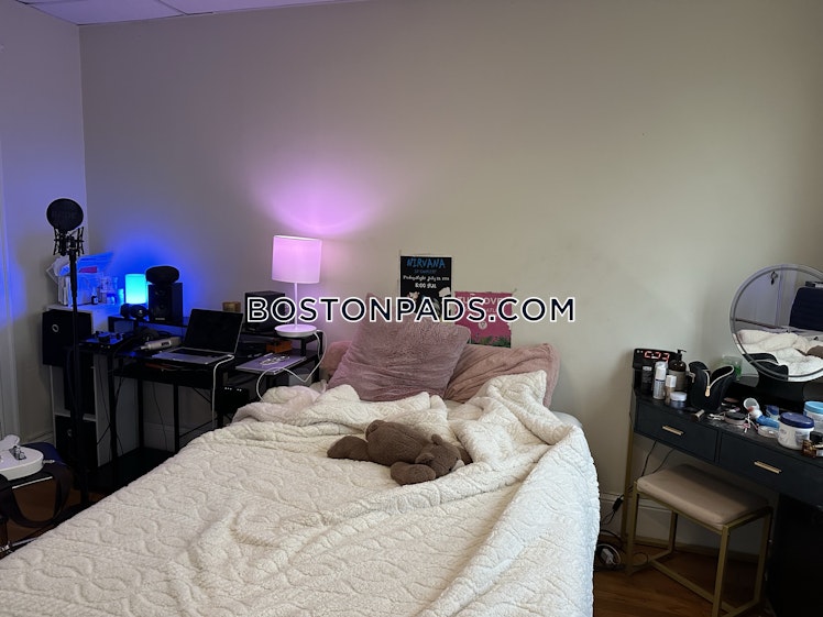 Fellsway West, Medford