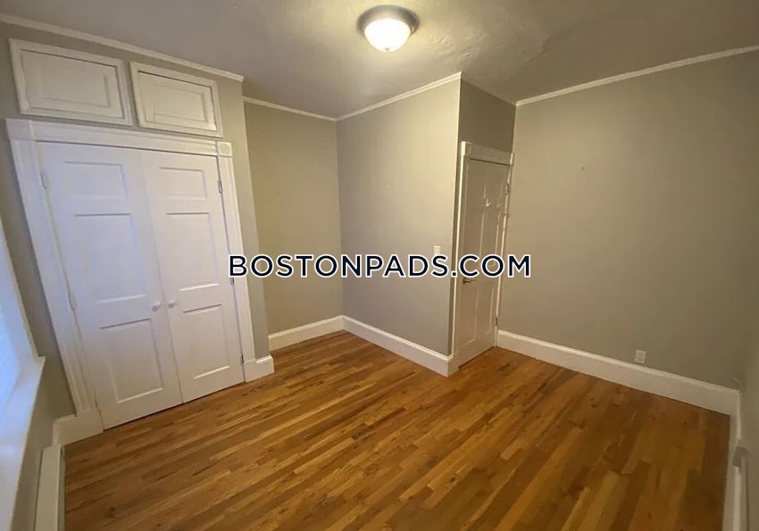 BOSTON - NORTH END - 4 Beds, 1.5 Baths - Image 5