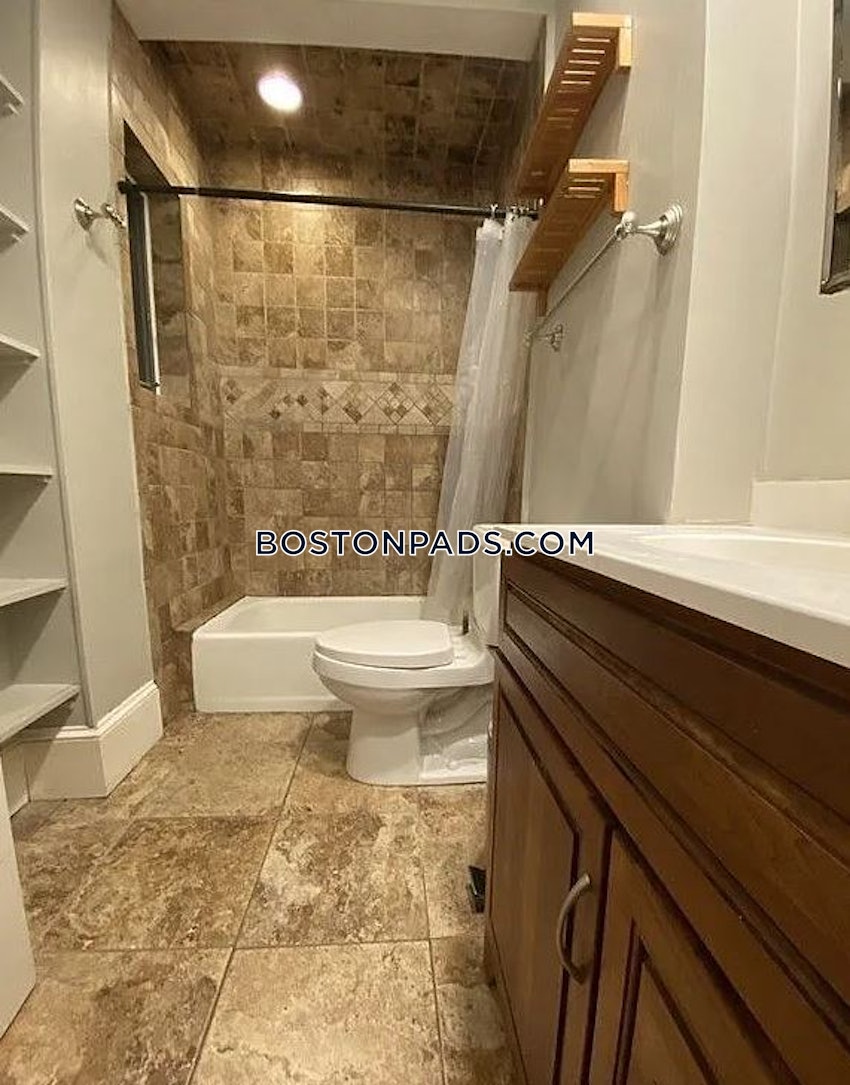 BOSTON - NORTH END - 4 Beds, 1.5 Baths - Image 9
