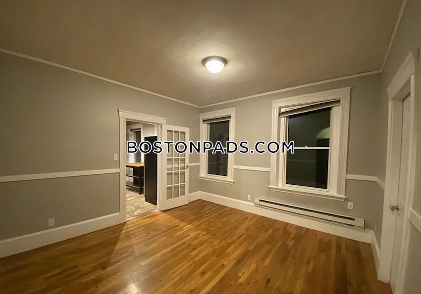 BOSTON - NORTH END - 4 Beds, 1.5 Baths - Image 7
