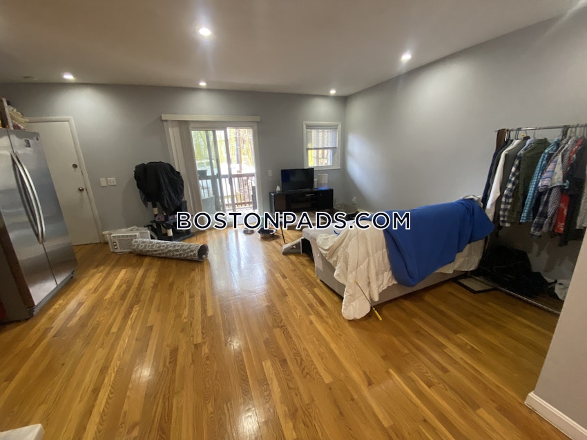 BOSTON - EAST BOSTON - EAGLE HILL - 2 Beds, 1 Bath - Image 15