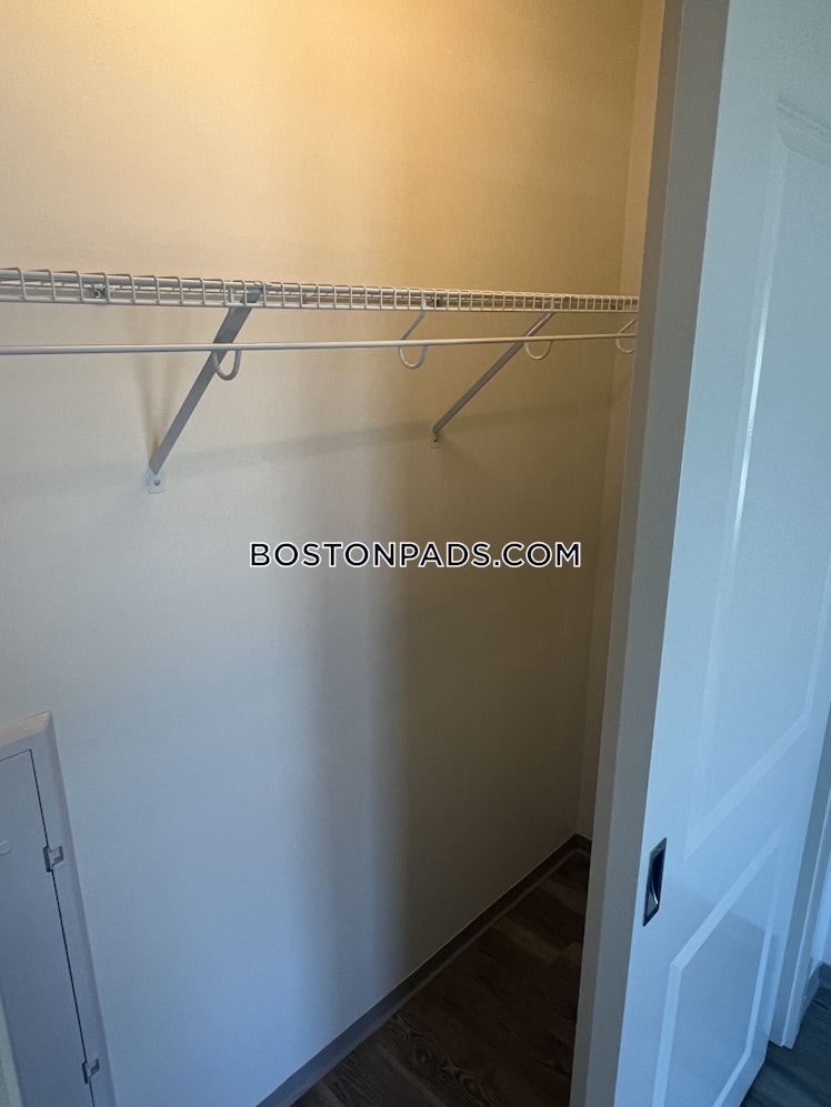 Braintree St., Boston