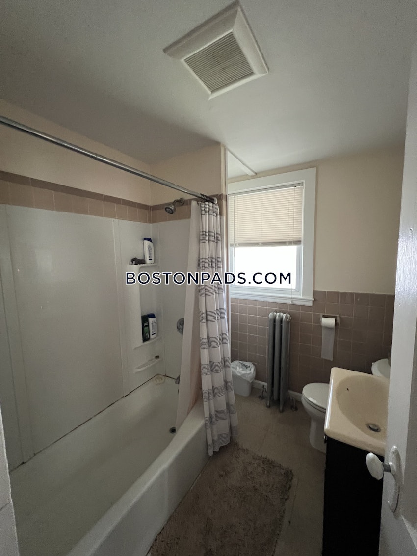 BOSTON - ALLSTON - 3 Beds, 1 Bath - Image 81