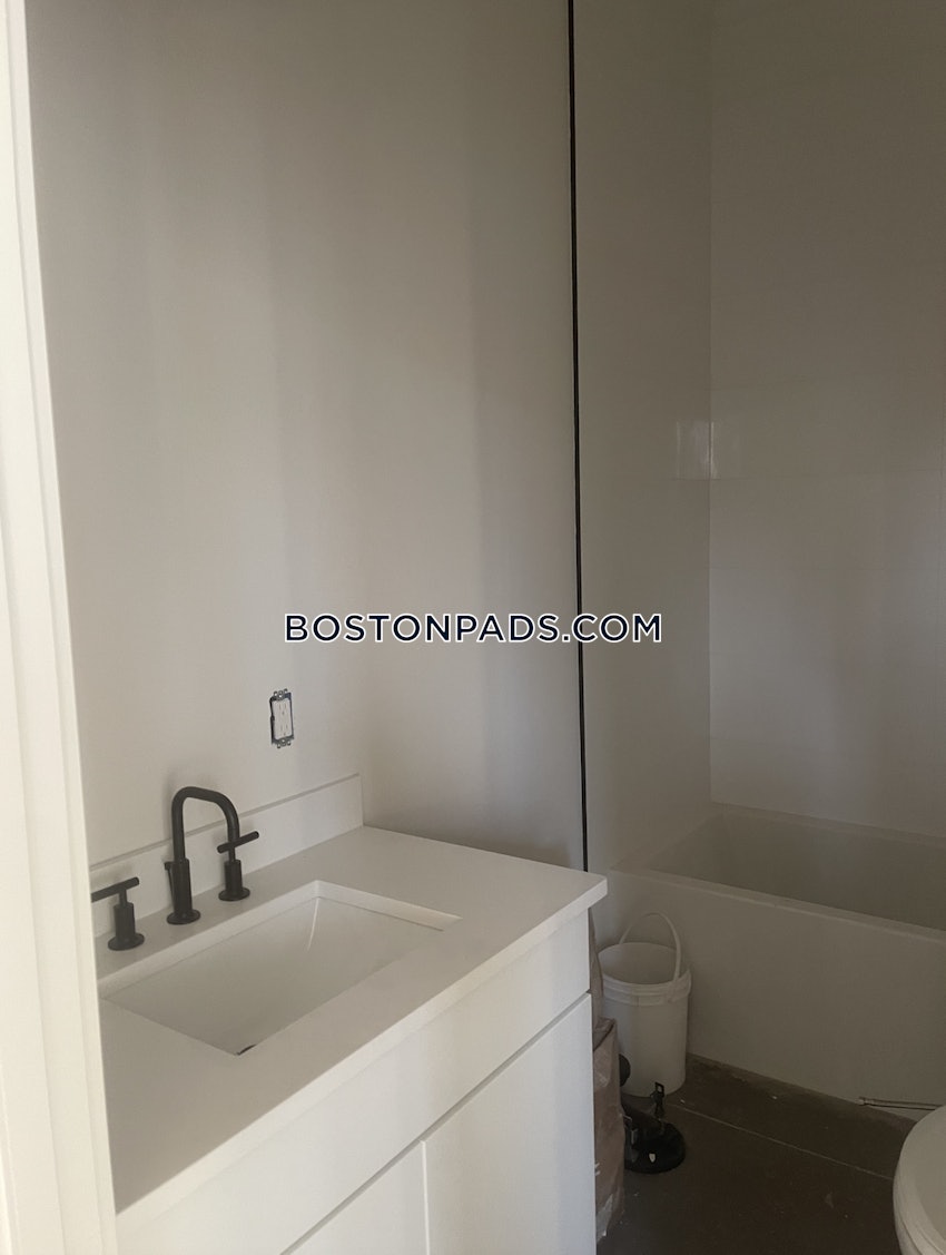 BOSTON - ALLSTON - 5 Beds, 2 Baths - Image 22