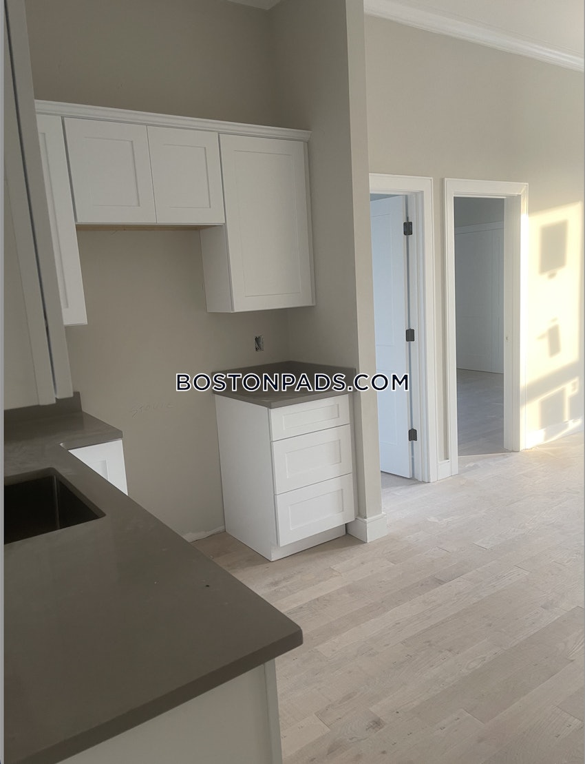 BOSTON - ALLSTON - 5 Beds, 2 Baths - Image 1