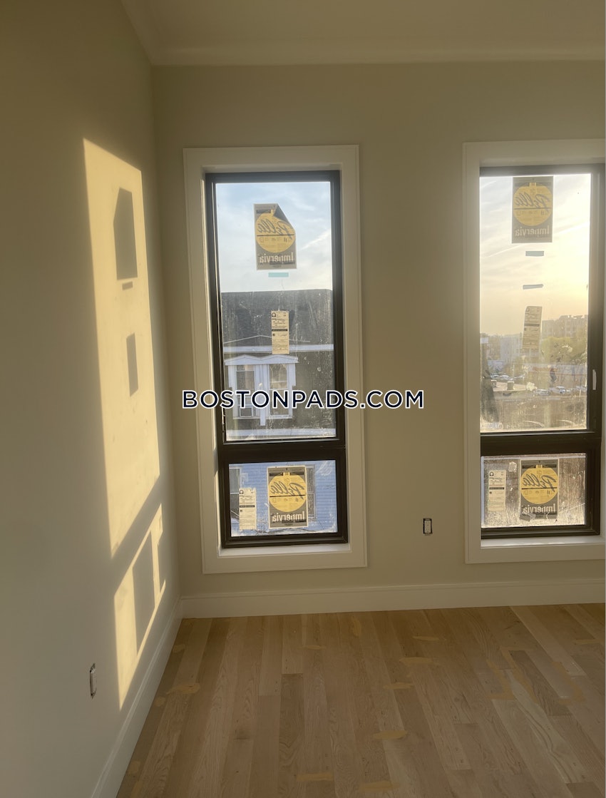 BOSTON - ALLSTON - 5 Beds, 2 Baths - Image 9