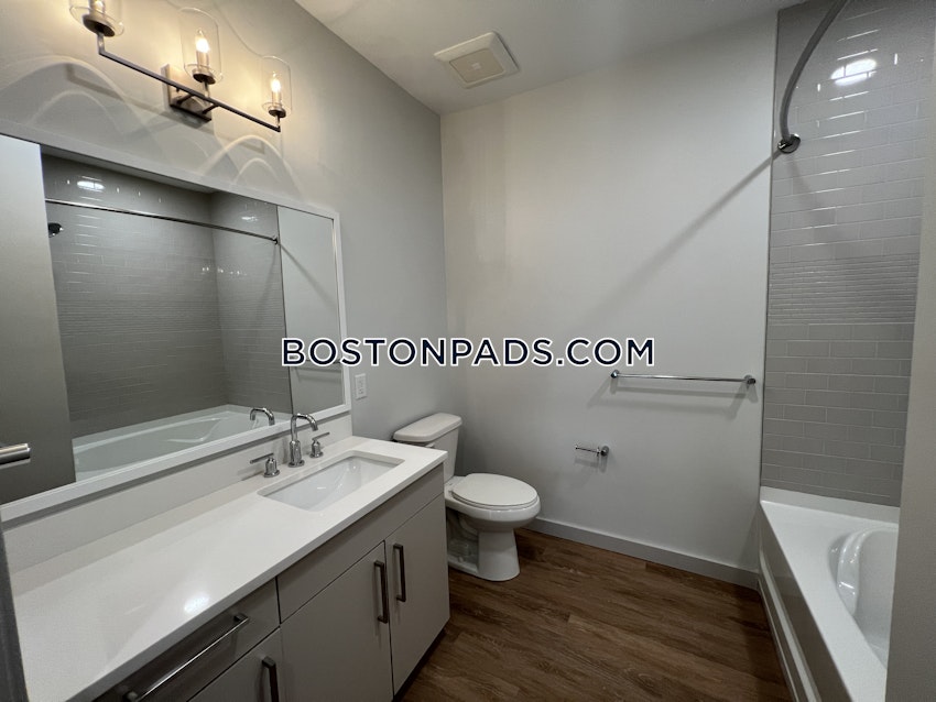 WALTHAM - 3 Beds, 2 Baths - Image 34