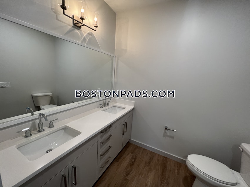 WALTHAM - 3 Beds, 2 Baths - Image 32