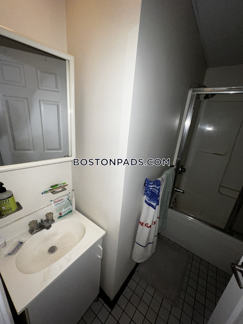 BOSTON - DOWNTOWN - 1 Bed, 1 Bath - Image 11