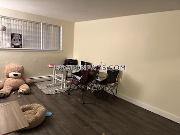 Boston - 1 Beds, 1 Baths