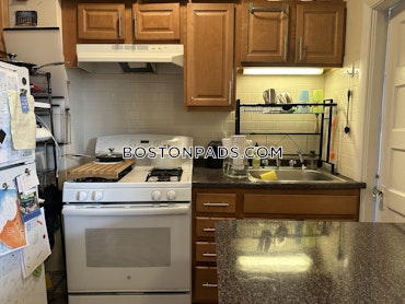 Boston - 1 Beds, 1 Baths