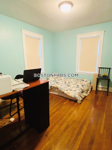 Boston - 2 Beds, 1 Baths