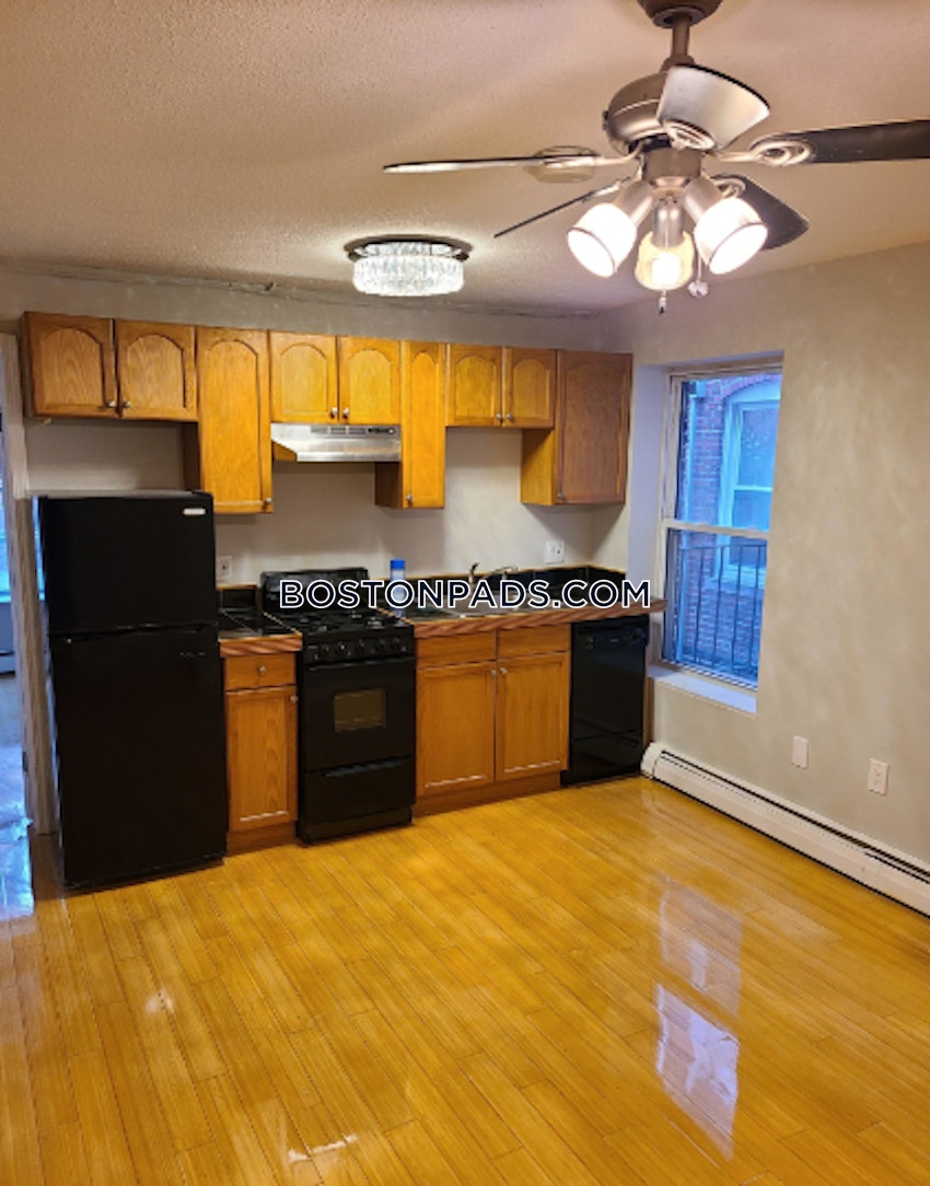 BOSTON - NORTH END - 1 Bed, 1 Bath - Image 1