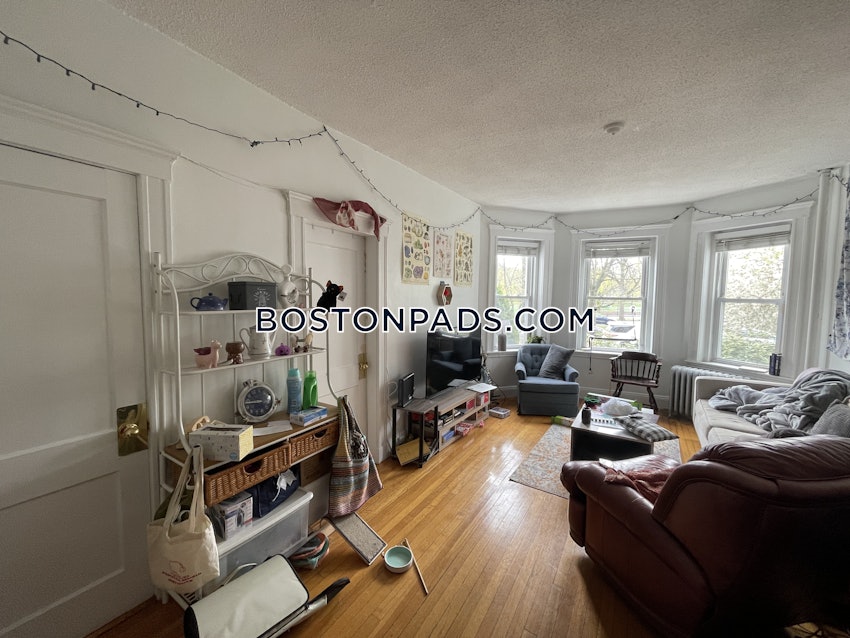 BOSTON - FENWAY/KENMORE - 2 Beds, 1 Bath - Image 6