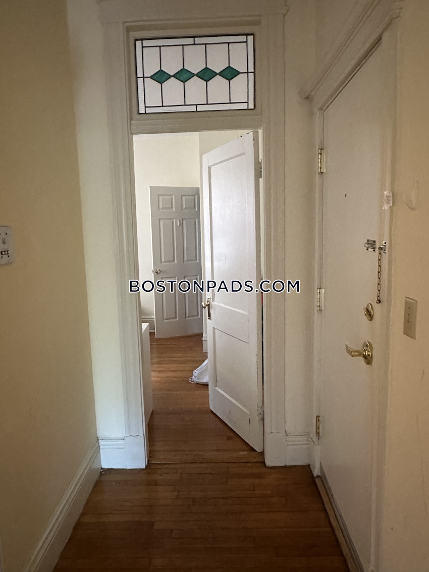 BOSTON - FENWAY/KENMORE - 2 Beds, 1 Bath - Image 5