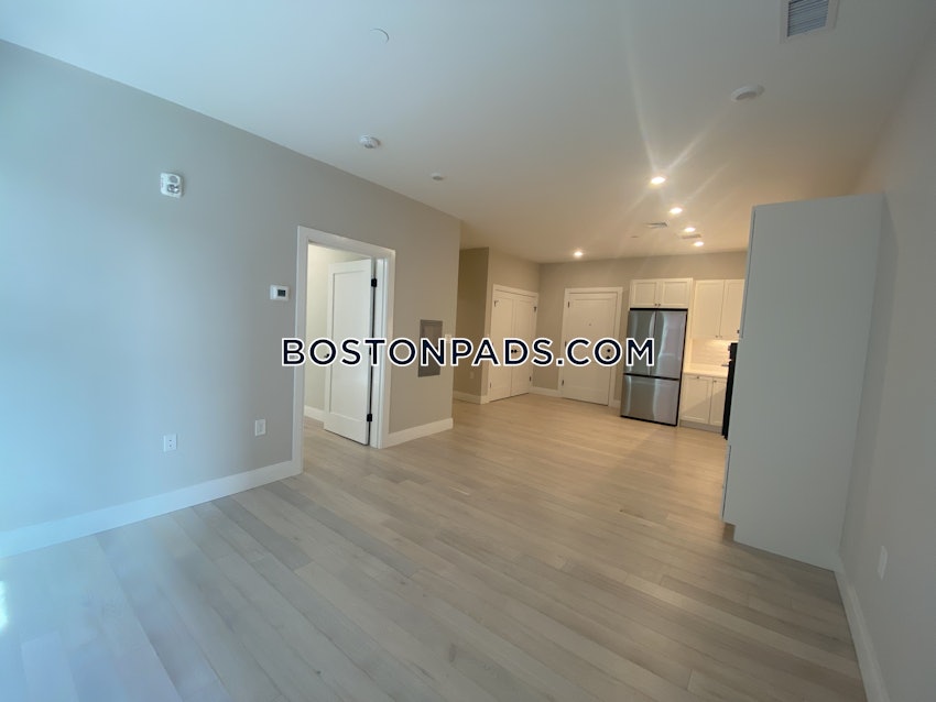 BOSTON - JAMAICA PLAIN - STONY BROOK - 1 Bed, 1 Bath - Image 13