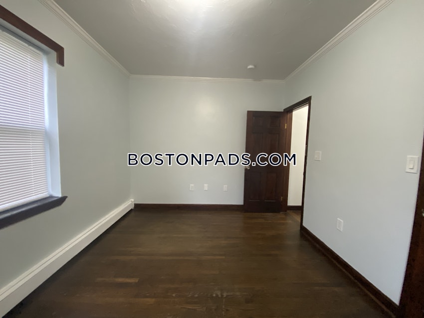 BOSTON - ROXBURY - 4 Beds, 1.5 Baths - Image 56