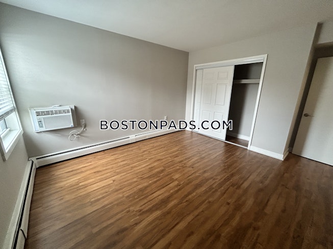 Boston - $3,795+ /mo