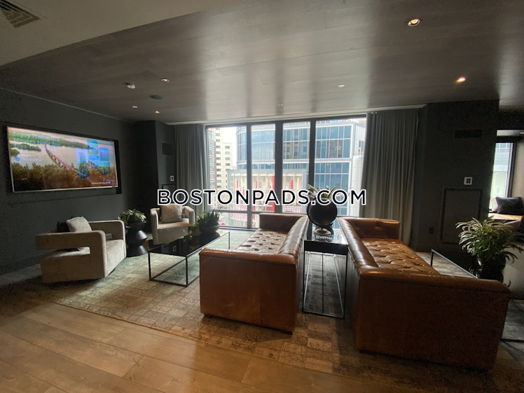 Boylston St., Boston